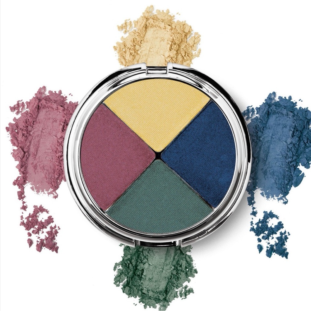 NEW! TIGI High Density Quad Eyeshadow in Prostars